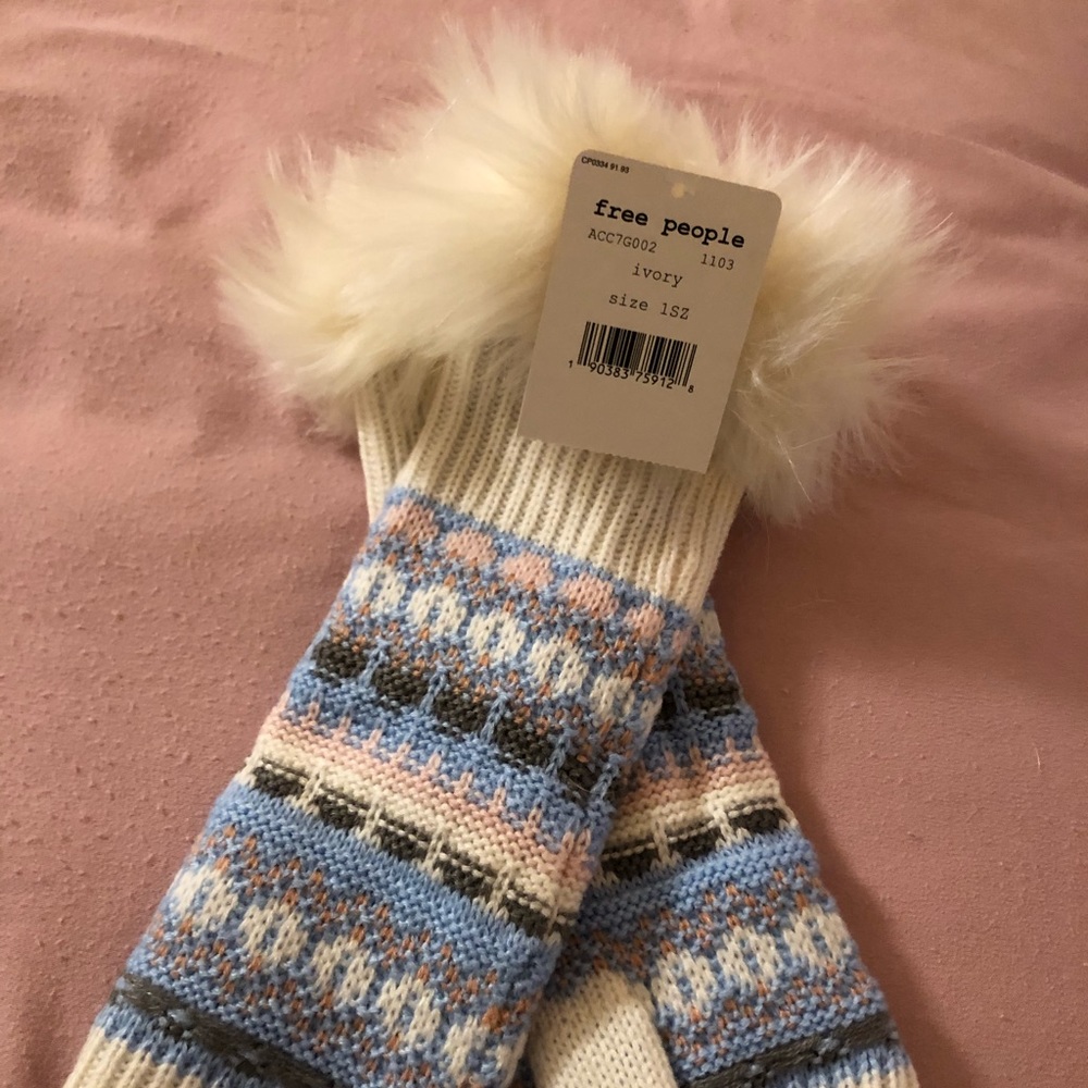Free People fingerless mittens